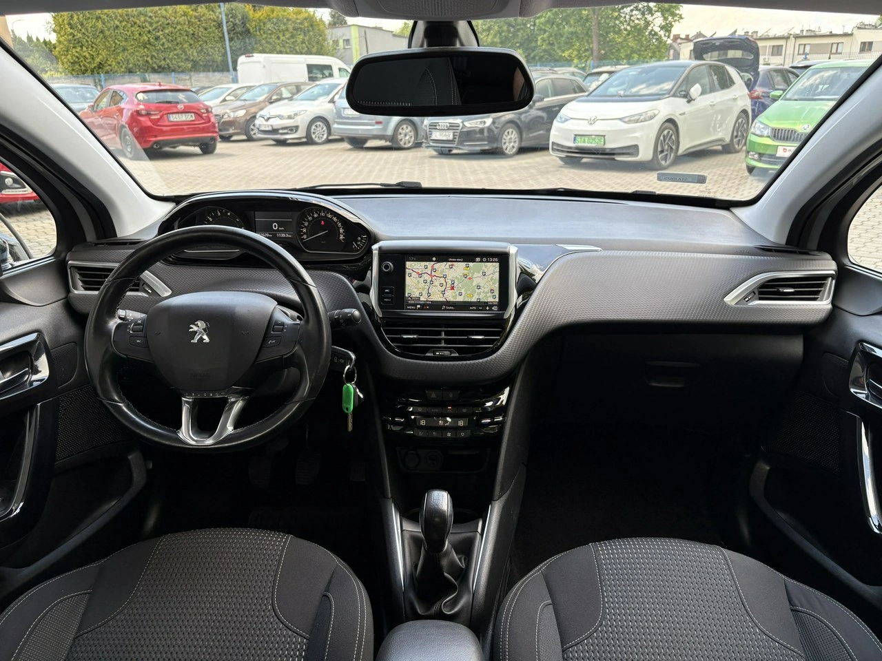 Peugeot 208 - Zdjęcie 12