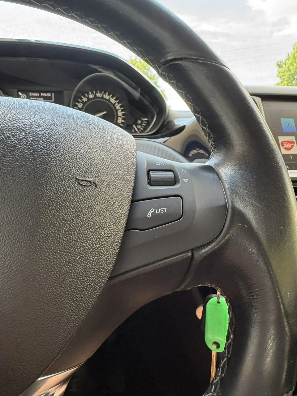 Peugeot 208 - Zdjęcie 20