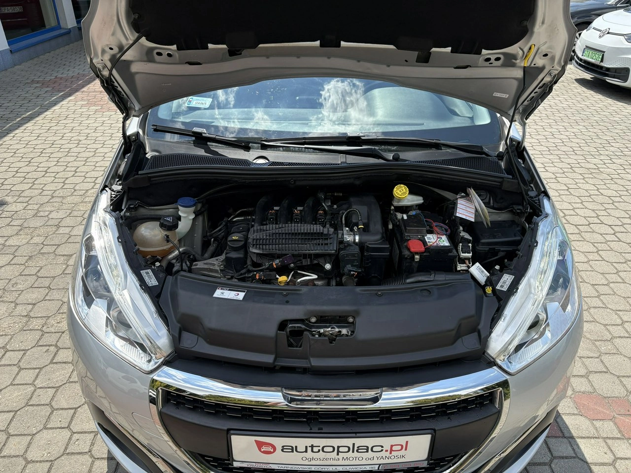 Peugeot 208 - Zdjęcie 33