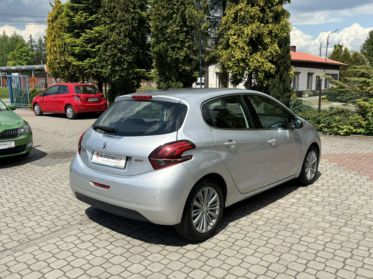 Peugeot 208 - Zdjęcie 4