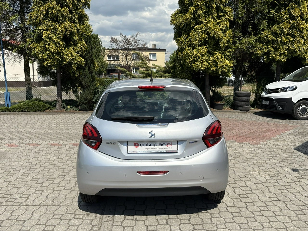 Peugeot 208 - Zdjęcie 5