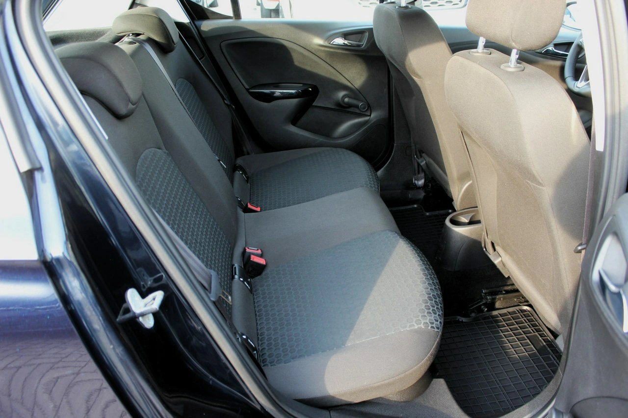Opel Corsa - Zdjęcie 9