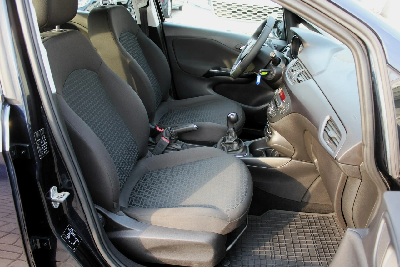 Opel Corsa - Zdjęcie 8