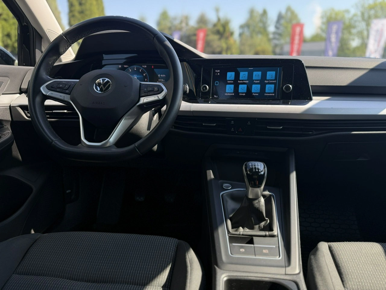 Volkswagen Golf - Zdjęcie 11