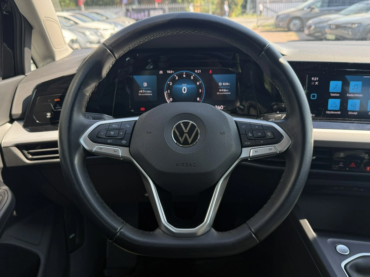 Volkswagen Golf - Zdjęcie 14