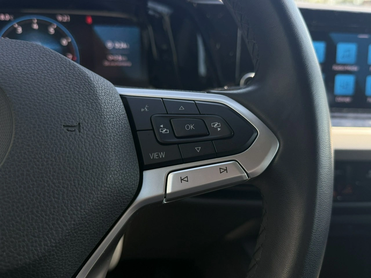 Volkswagen Golf - Zdjęcie 15