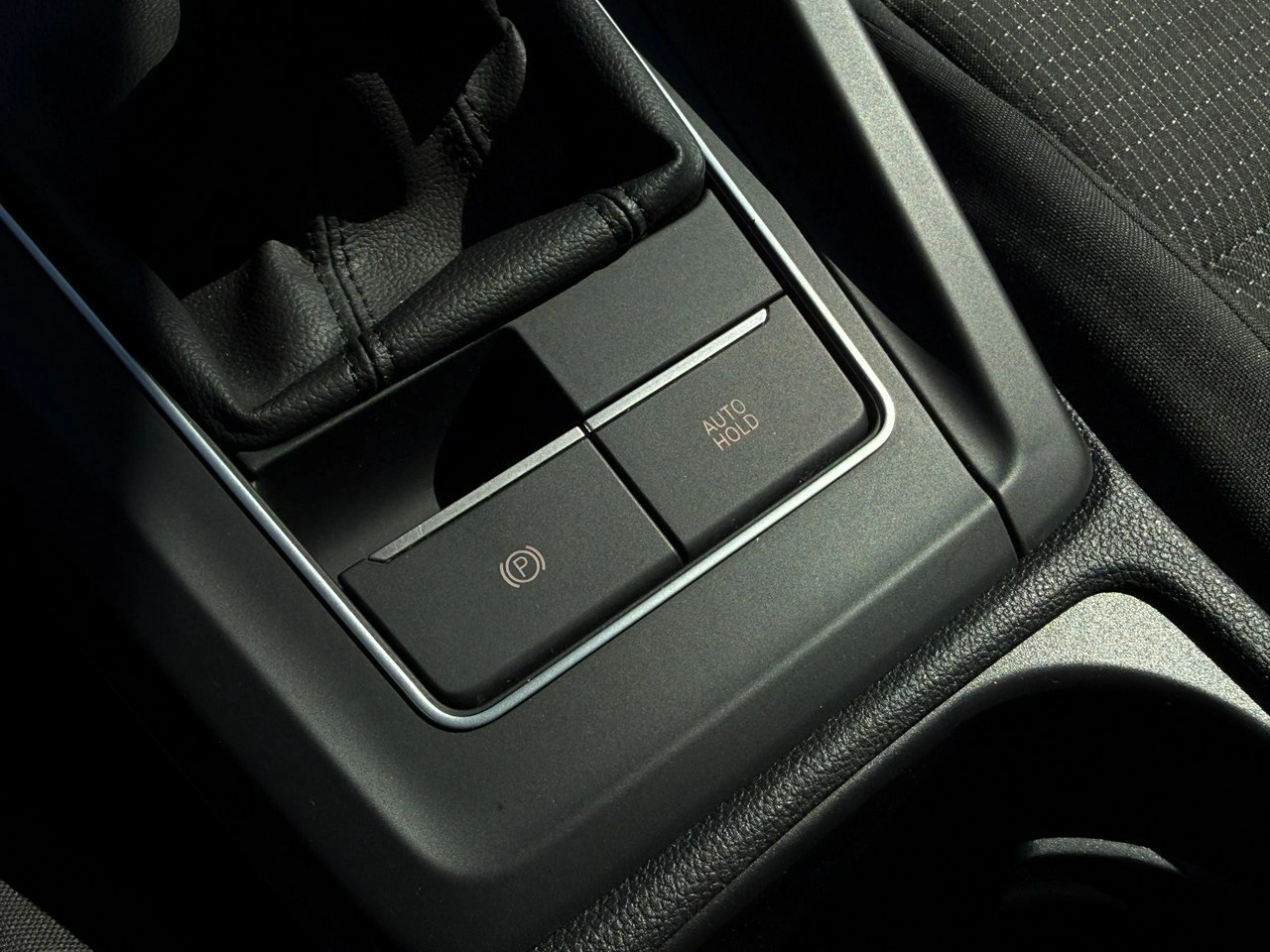 Volkswagen Golf - Zdjęcie 28
