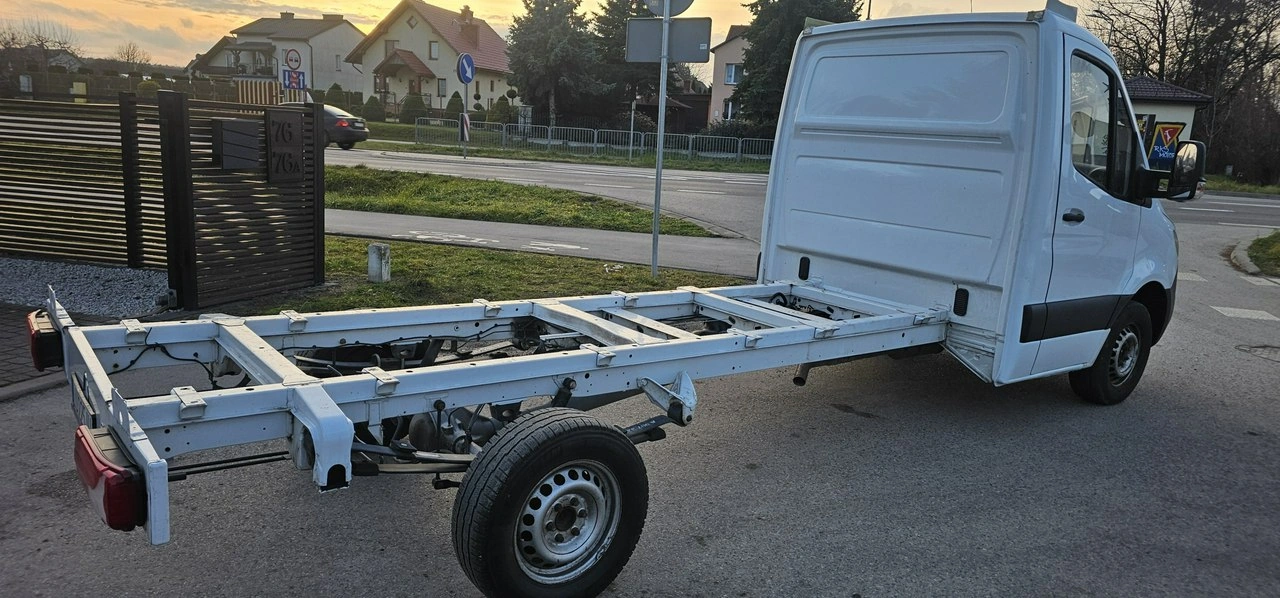 Mercedes Sprinter - Zdjęcie 2
