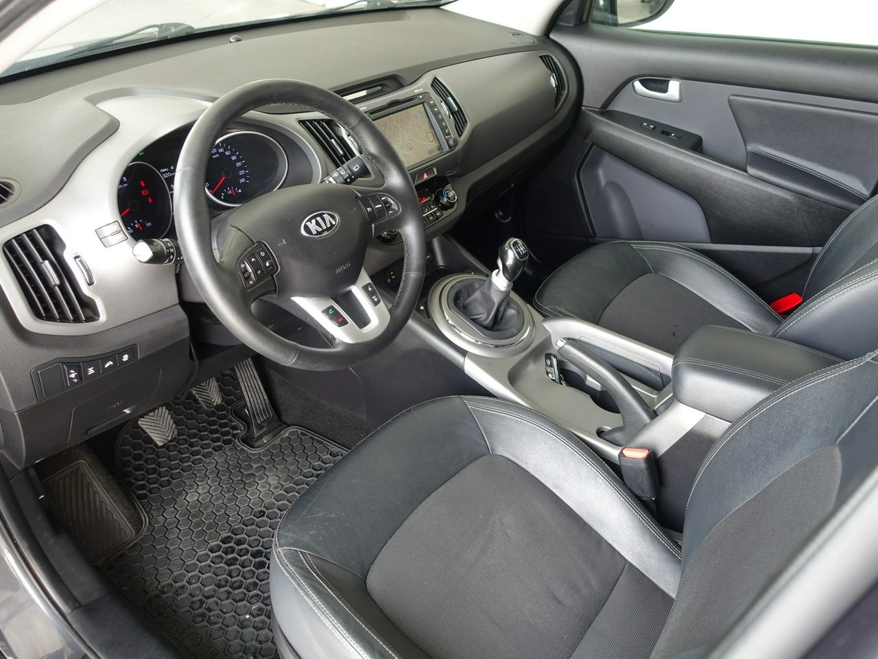 Kia Sportage - Zdjęcie 11