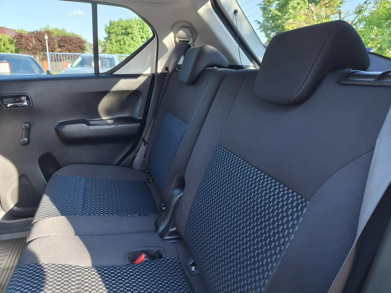 Suzuki Ignis - Zdjęcie 25