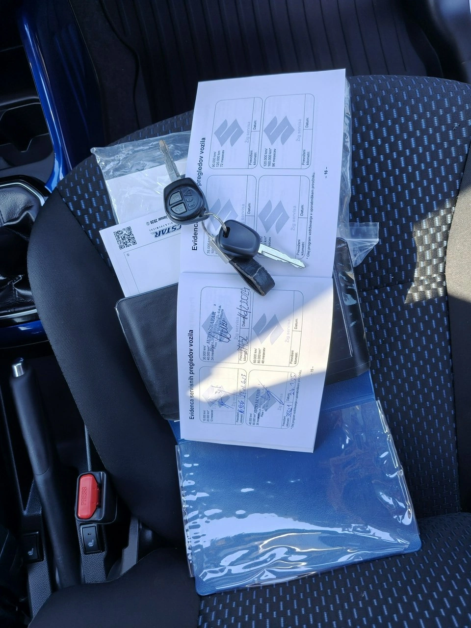 Suzuki Ignis - Zdjęcie 9