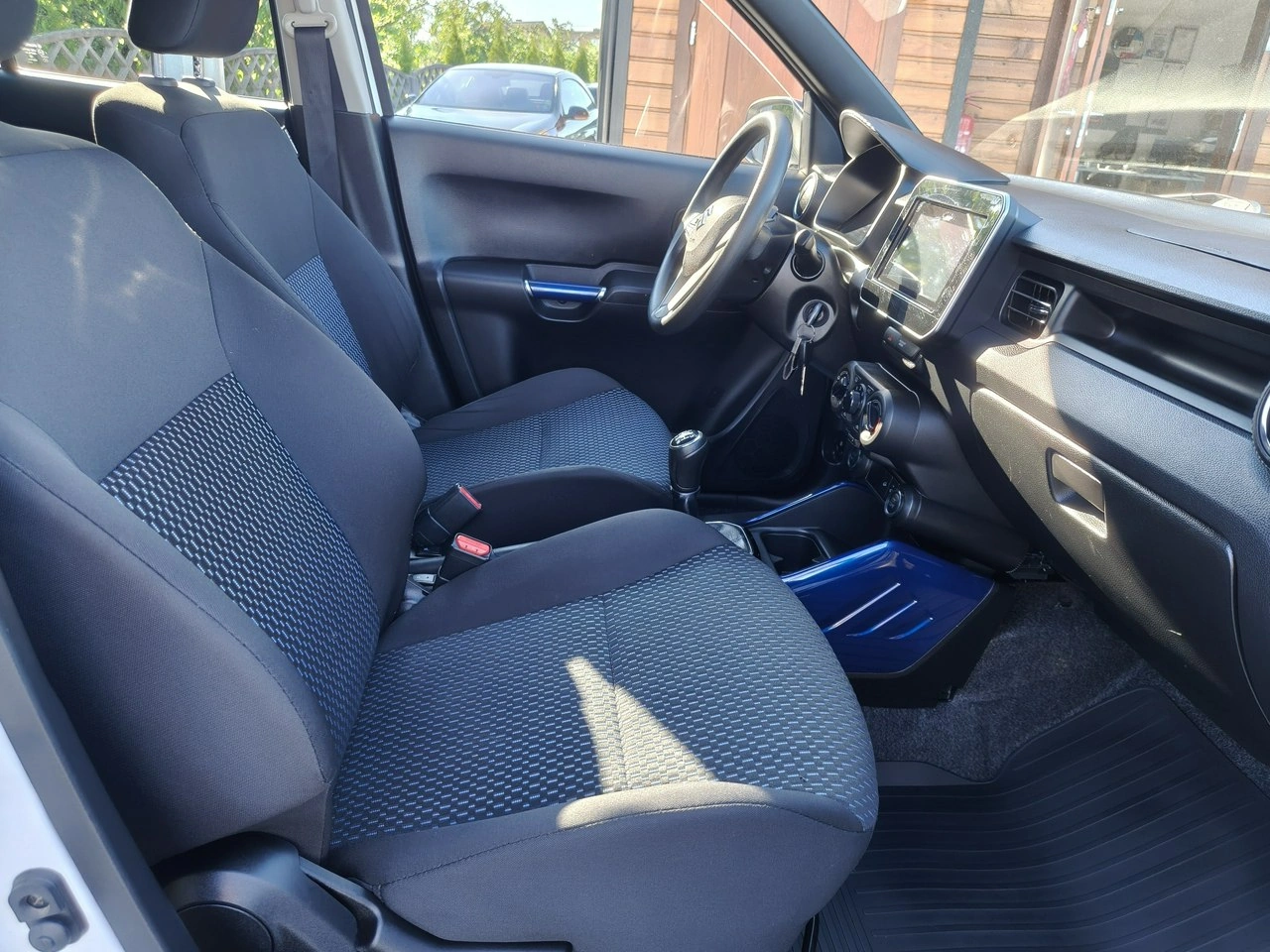Suzuki Ignis - Zdjęcie 20