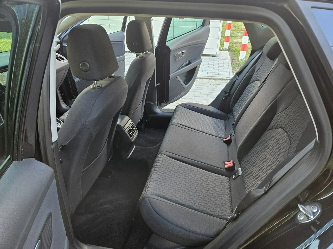 Seat Leon - Zdjęcie 8