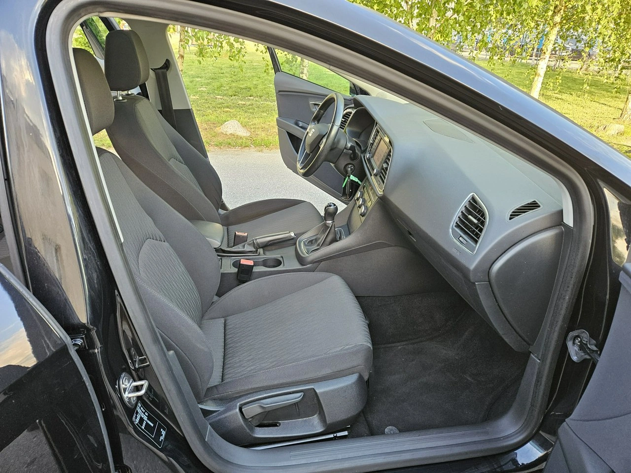 Seat Leon - Zdjęcie 9