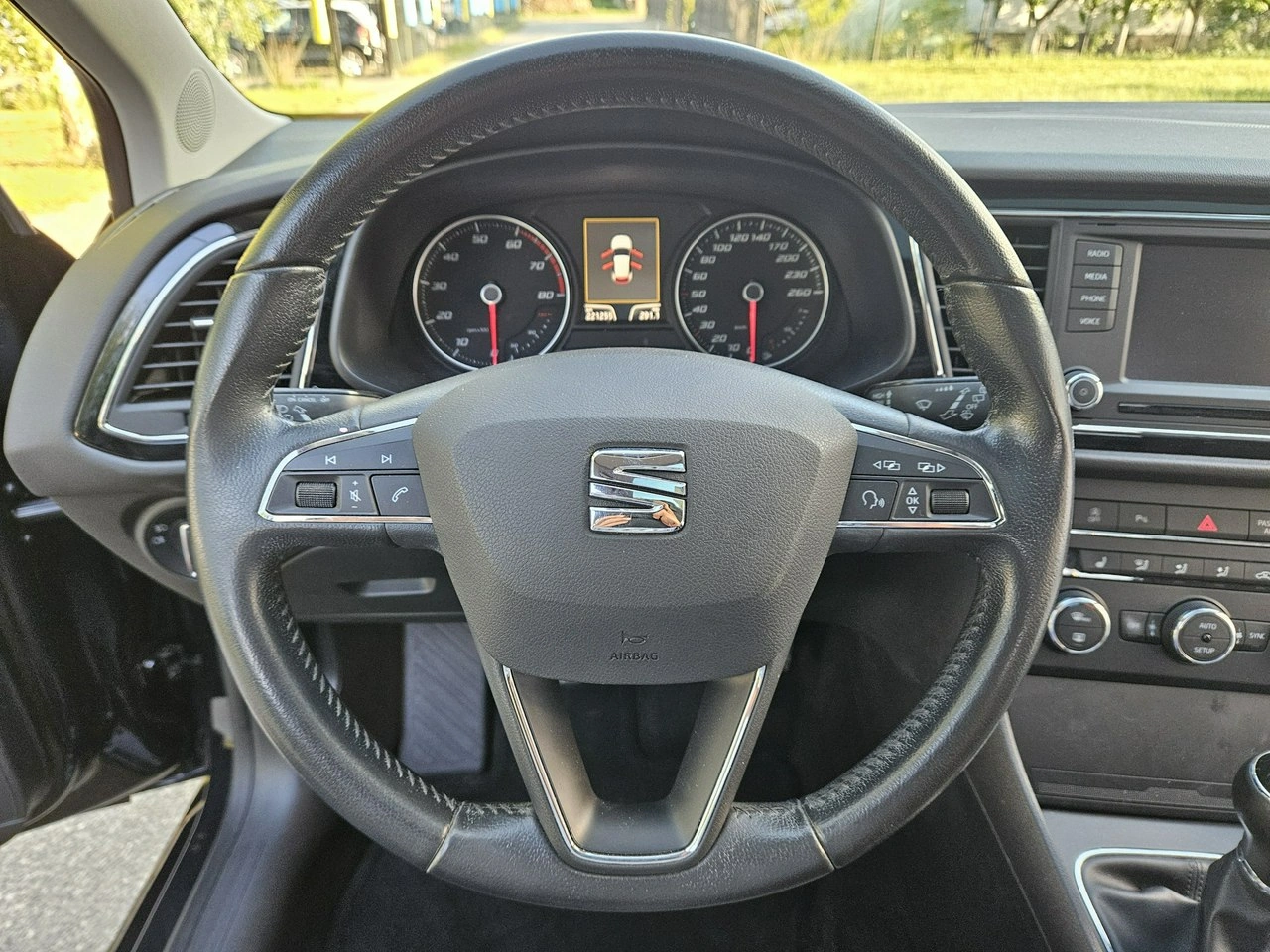 Seat Leon - Zdjęcie 13