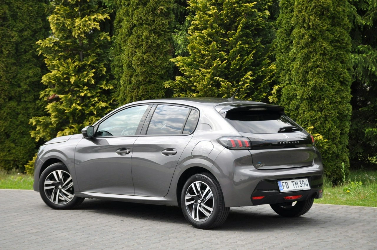 Peugeot 208 - Zdjęcie 12