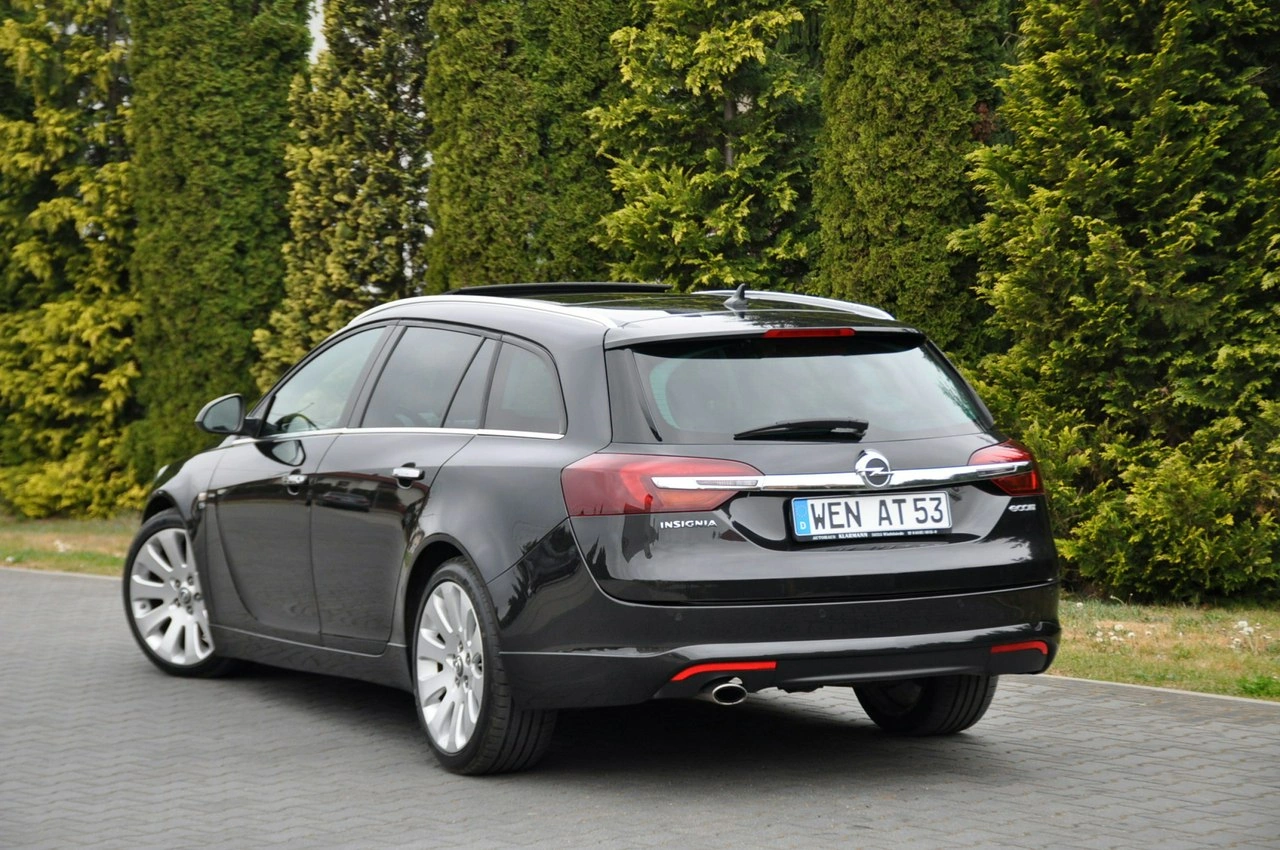 Opel Insignia - Zdjęcie 14
