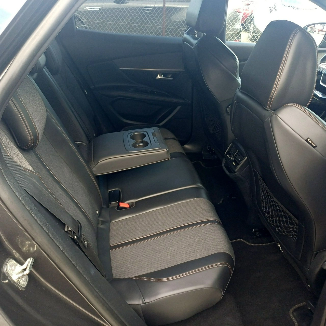 Peugeot 3008 - Zdjęcie 7