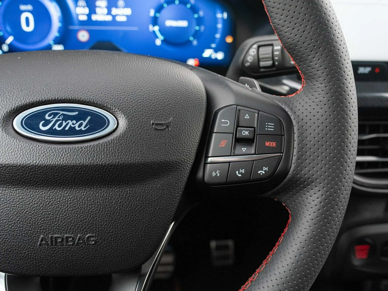 Ford Focus - Zdjęcie 14