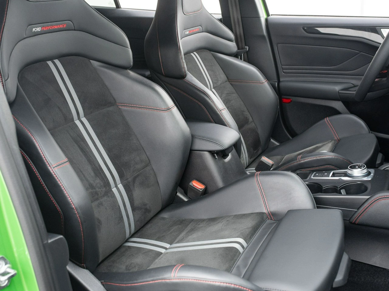 Ford Focus - Zdjęcie 28