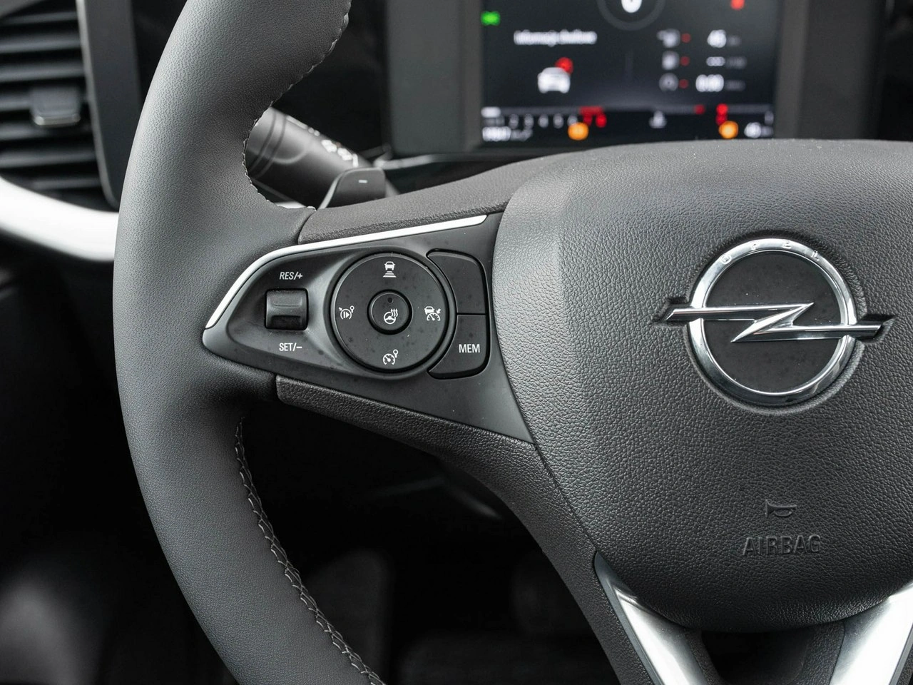 Opel Mokka - Zdjęcie 13