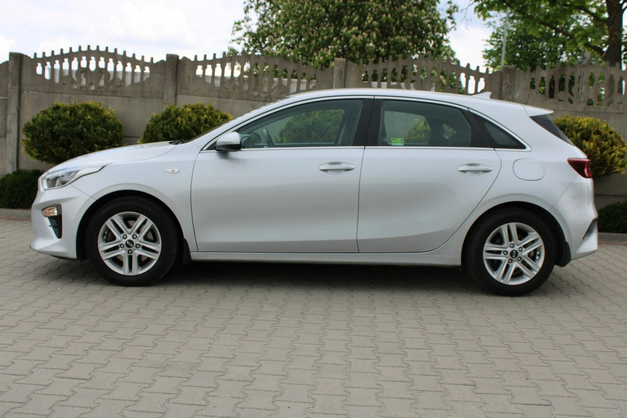 Kia Ceed - Zdjęcie 9