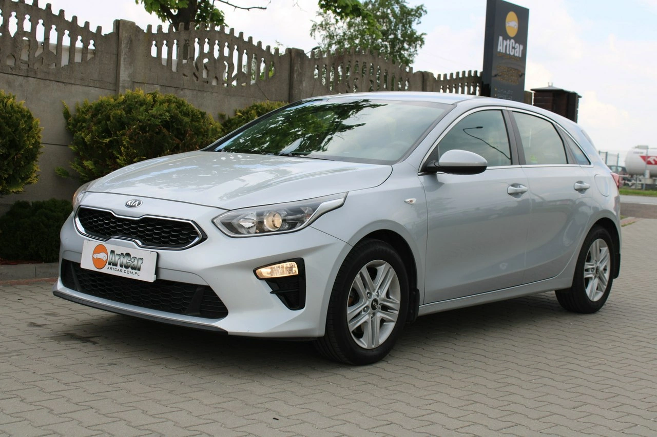 Kia Ceed - Zdjęcie 12