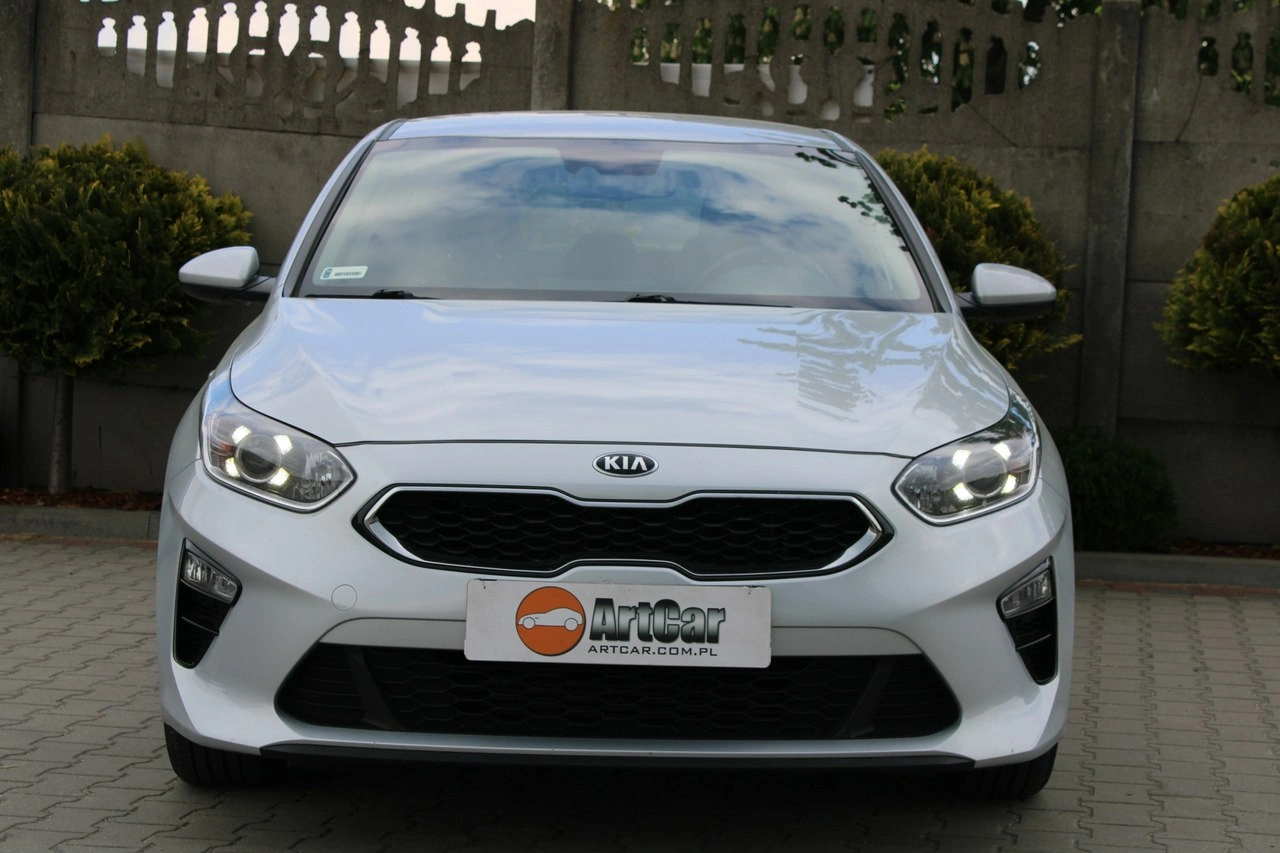 Kia Ceed - Zdjęcie 15