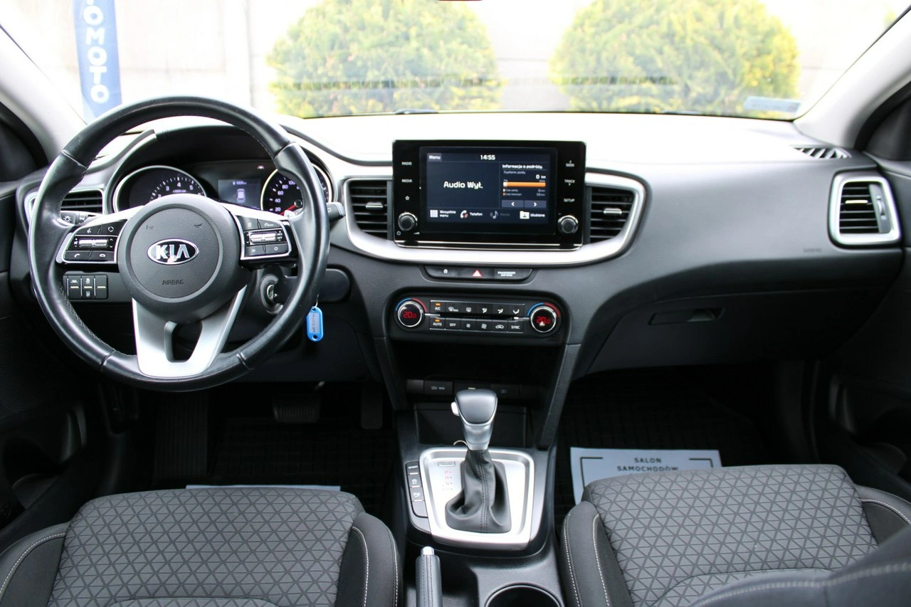 Kia Ceed - Zdjęcie 21