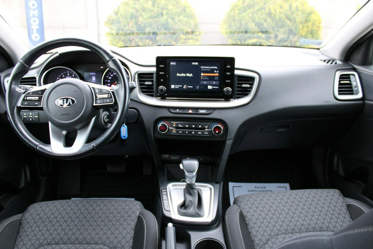 Kia Ceed - Zdjęcie 23