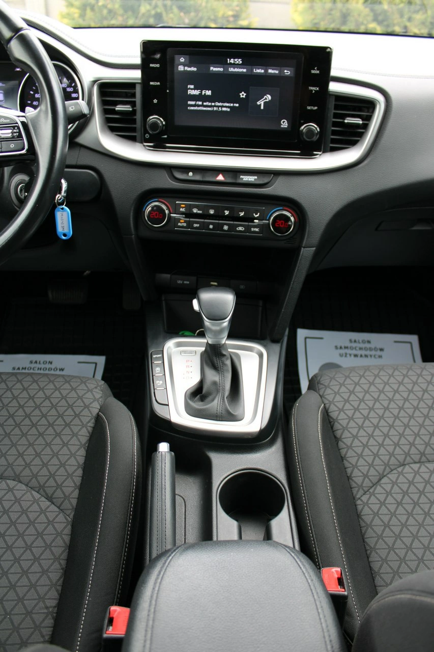 Kia Ceed - Zdjęcie 26