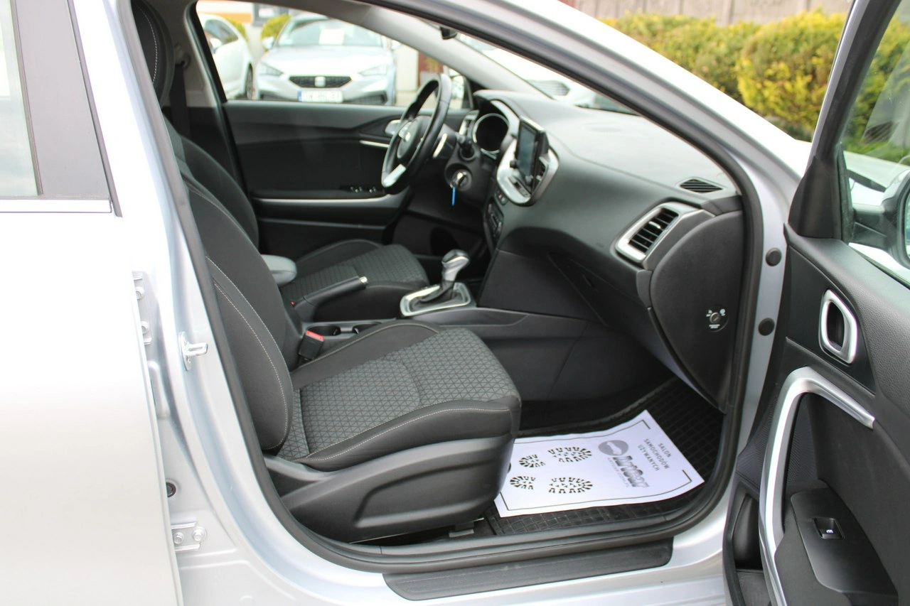 Kia Ceed - Zdjęcie 27
