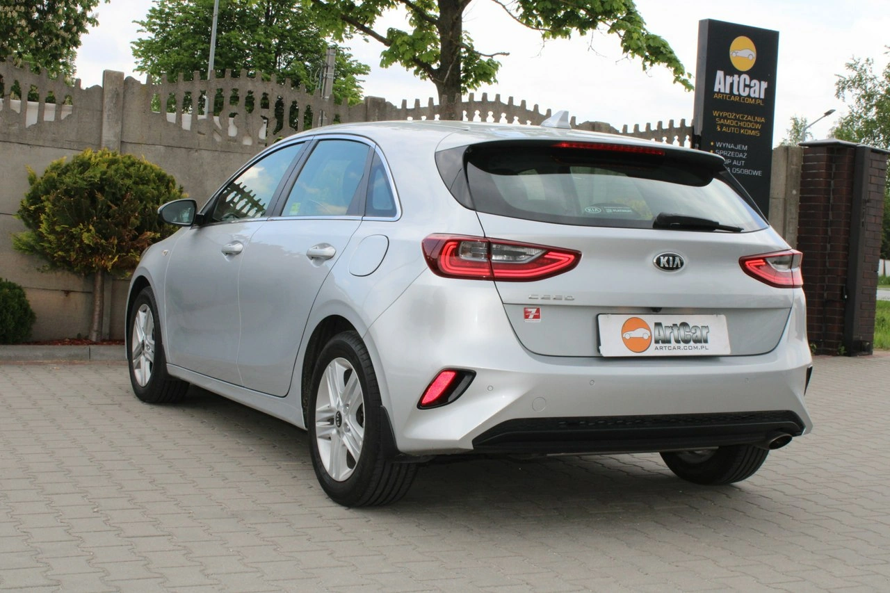 Kia Ceed - Zdjęcie 38