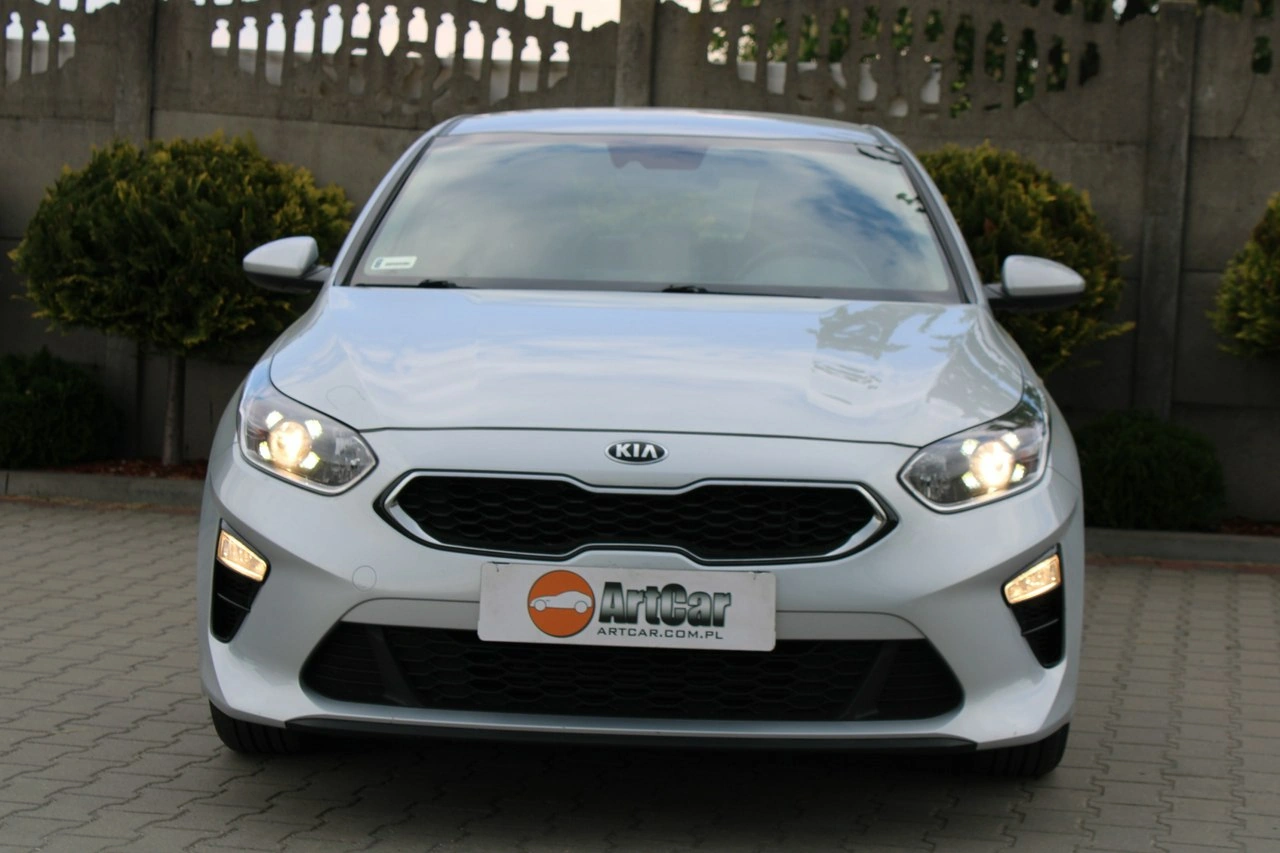 Kia Ceed - Zdjęcie 8
