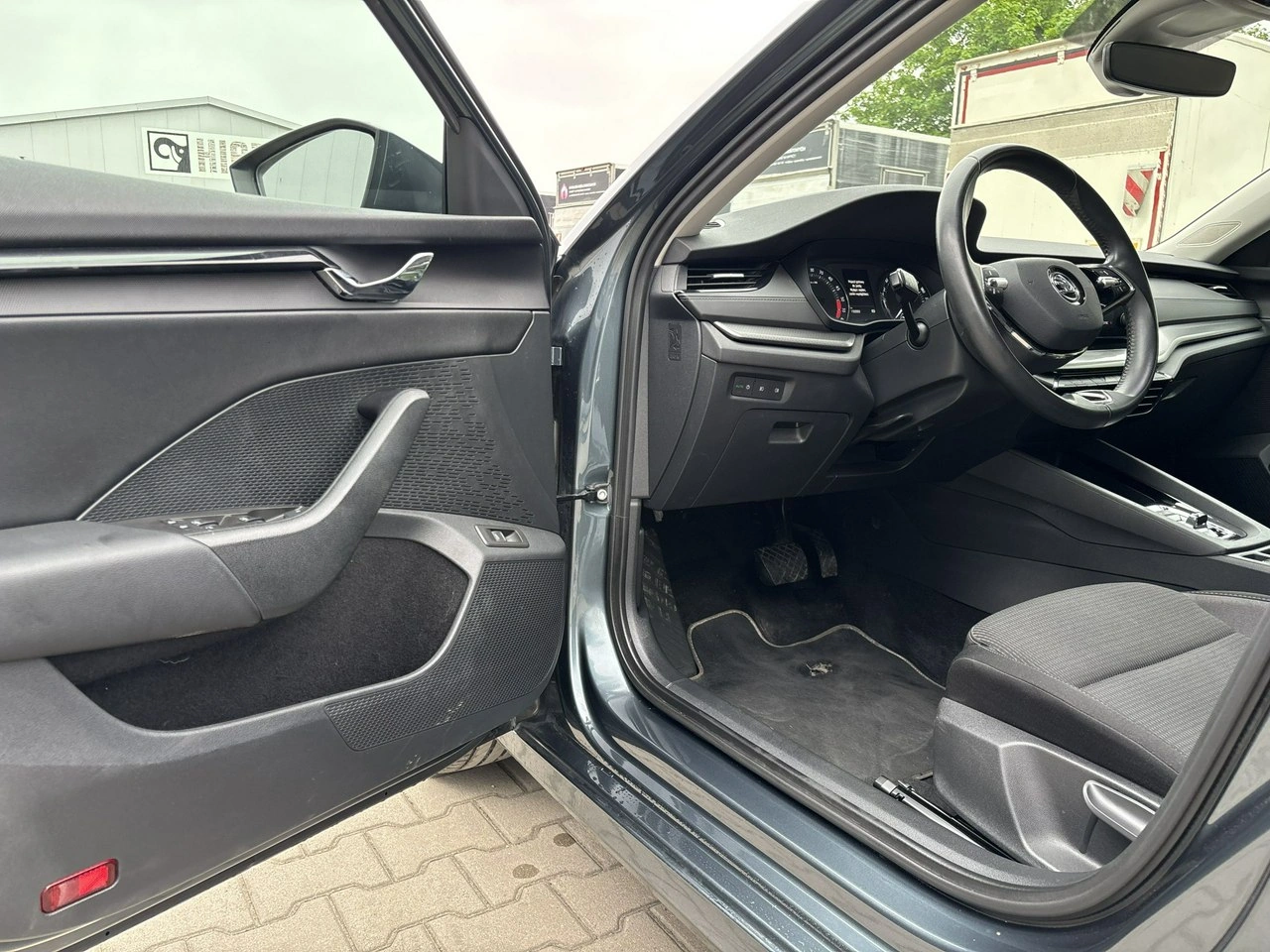 Skoda Octavia - Zdjęcie 9
