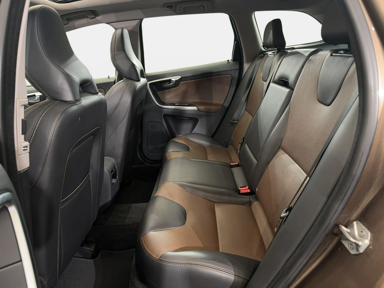 Volvo XC 60 - Zdjęcie 14