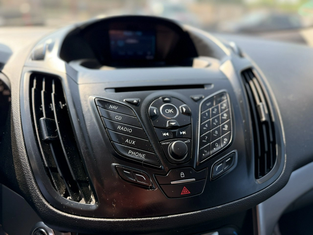 Ford Kuga - Zdjęcie 18