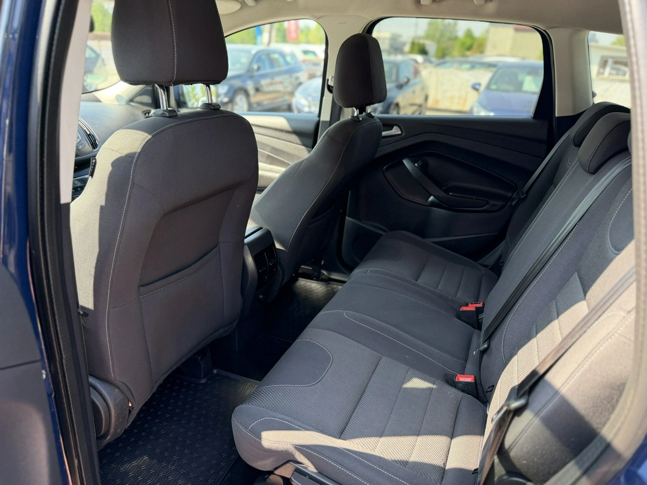 Ford Kuga - Zdjęcie 24