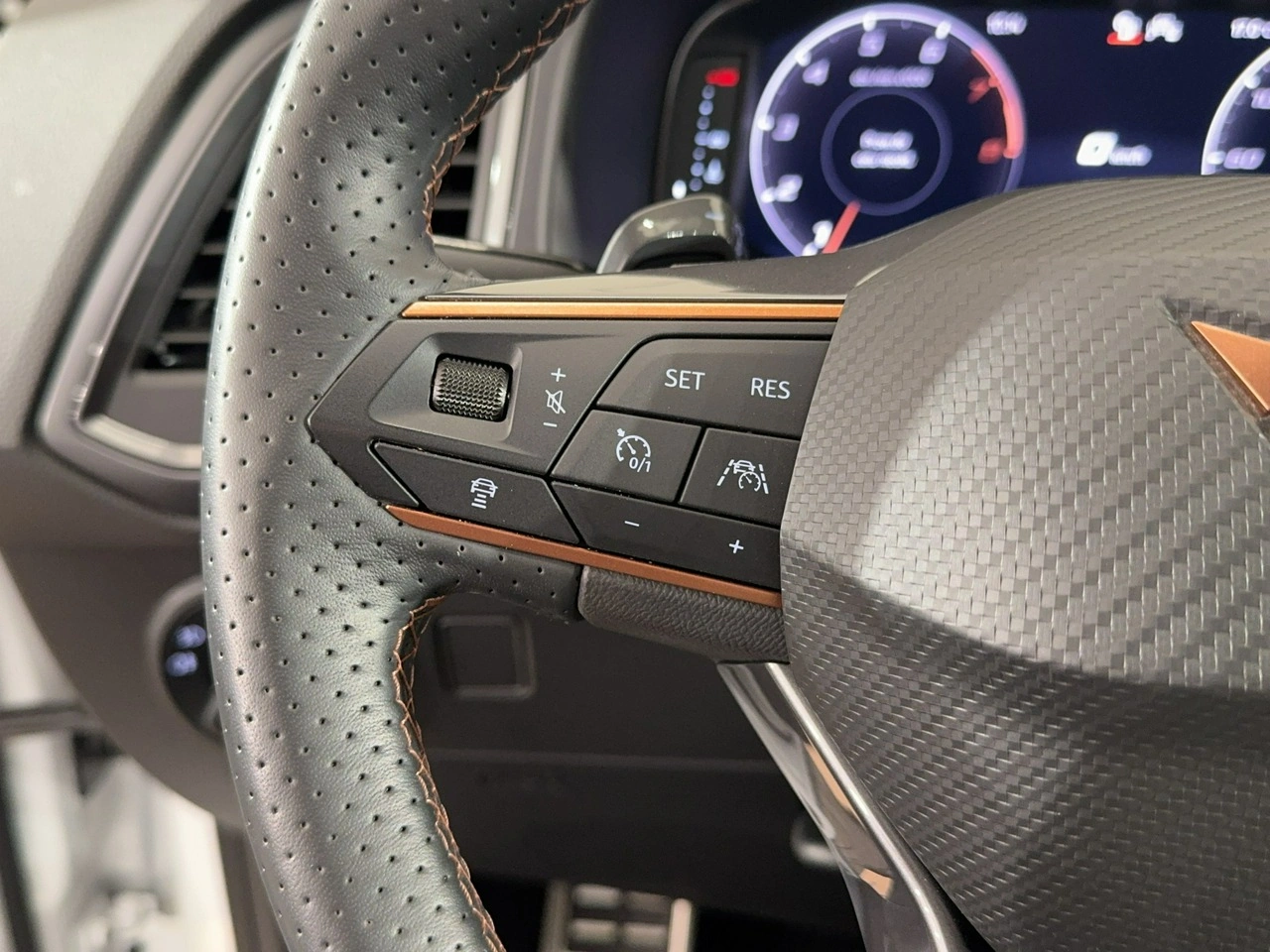 Cupra Ateca - Zdjęcie 14