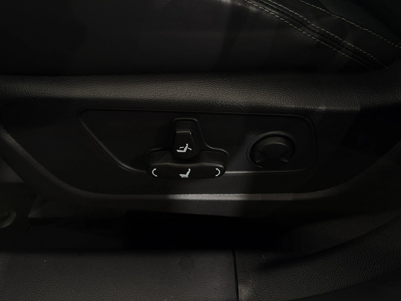 SsangYong/KGM Torres - Zdjęcie 12