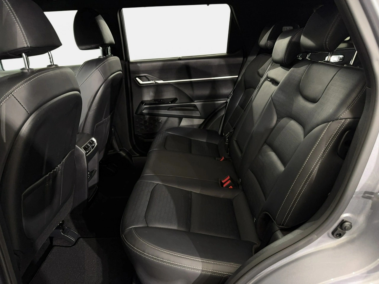 SsangYong/KGM Torres - Zdjęcie 13