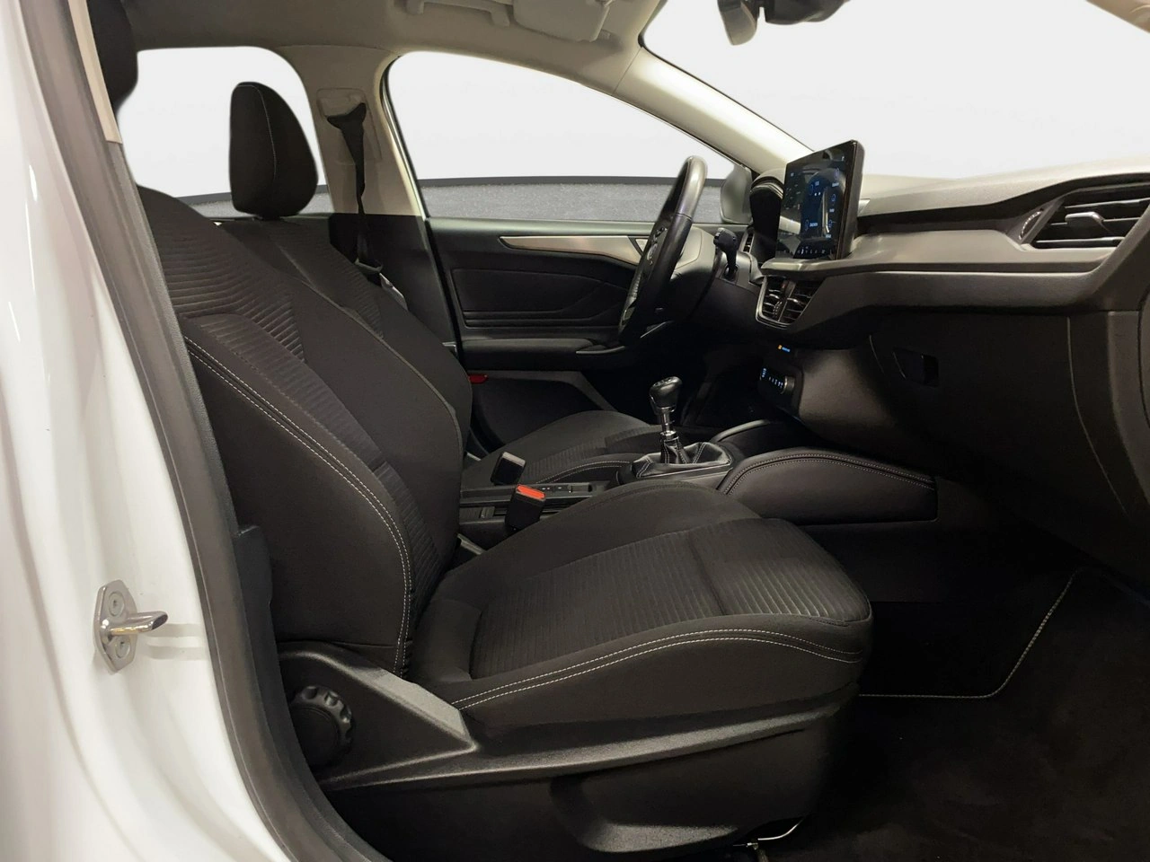 Ford Focus - Zdjęcie 15