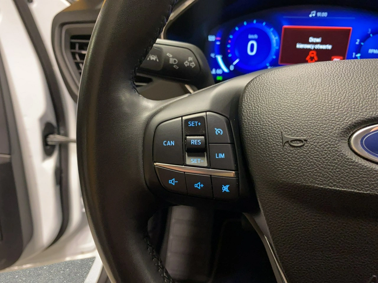 Ford Focus - Zdjęcie 17
