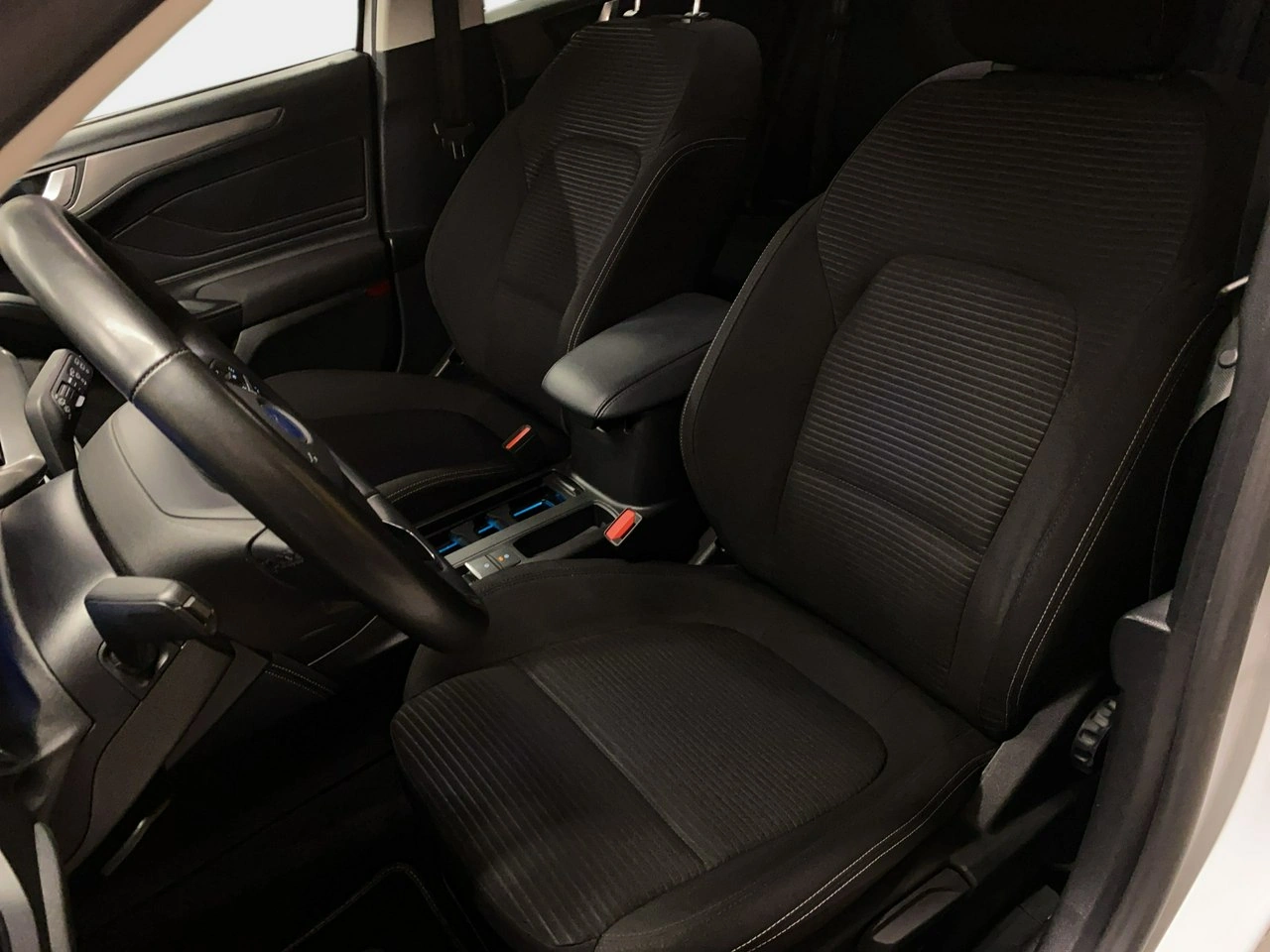 Ford Focus - Zdjęcie 27