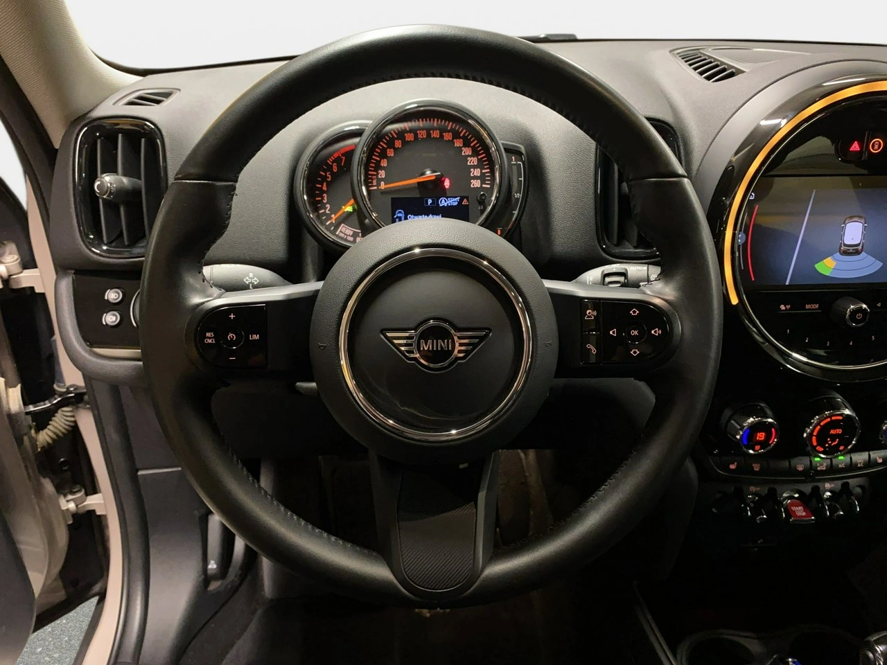 MINI Countryman - Zdjęcie 16