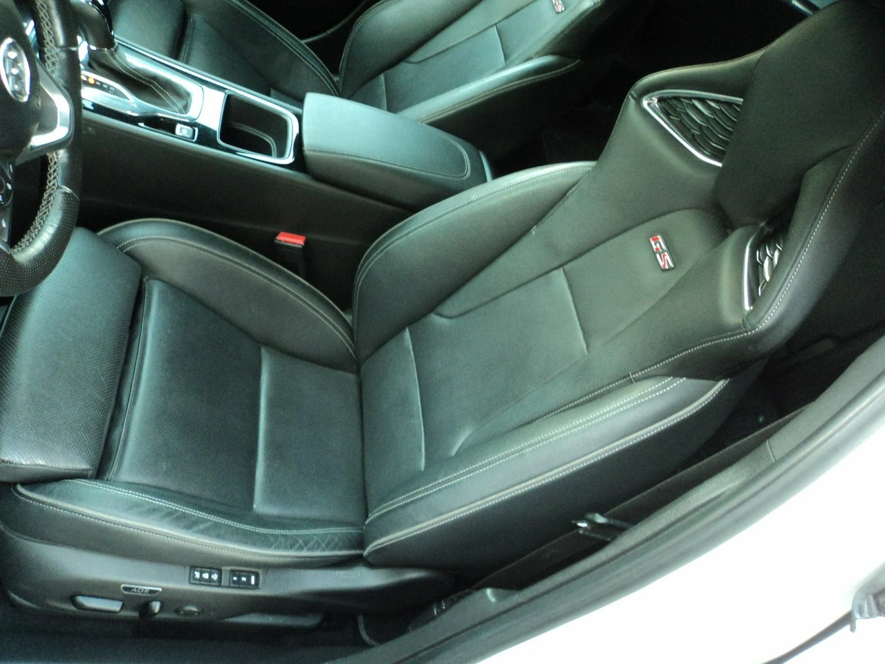 Opel Insignia - Zdjęcie 18