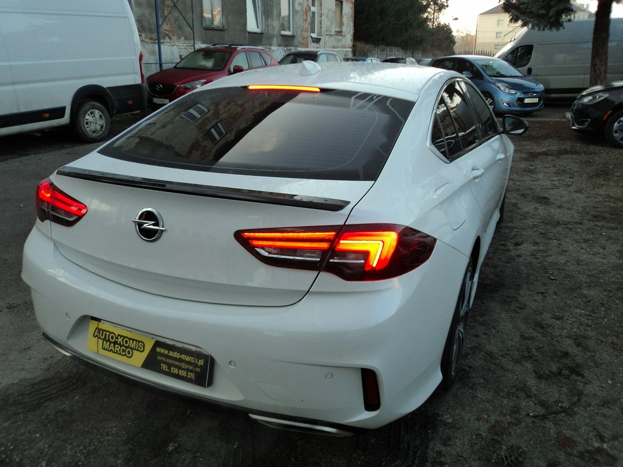 Opel Insignia - Zdjęcie 4