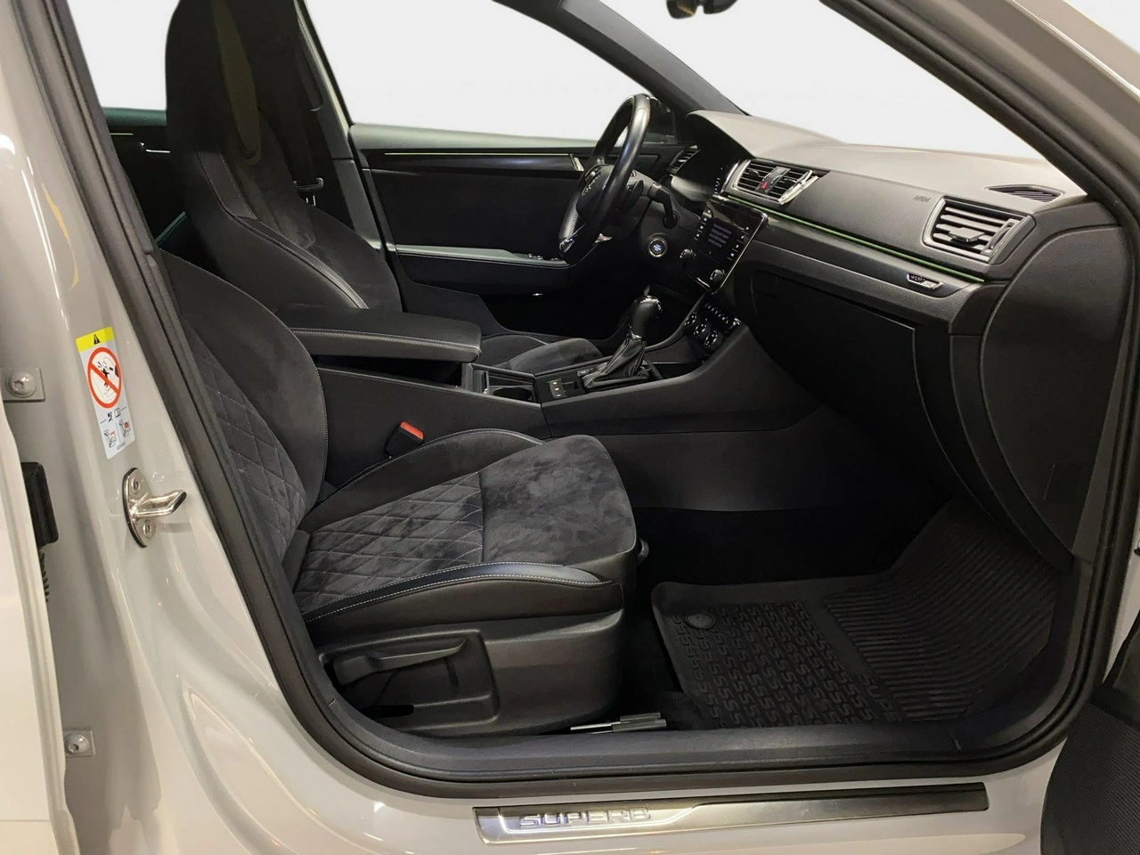 Skoda Superb - Zdjęcie 10