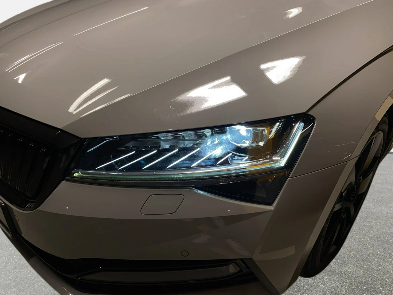 Skoda Superb - Zdjęcie 8