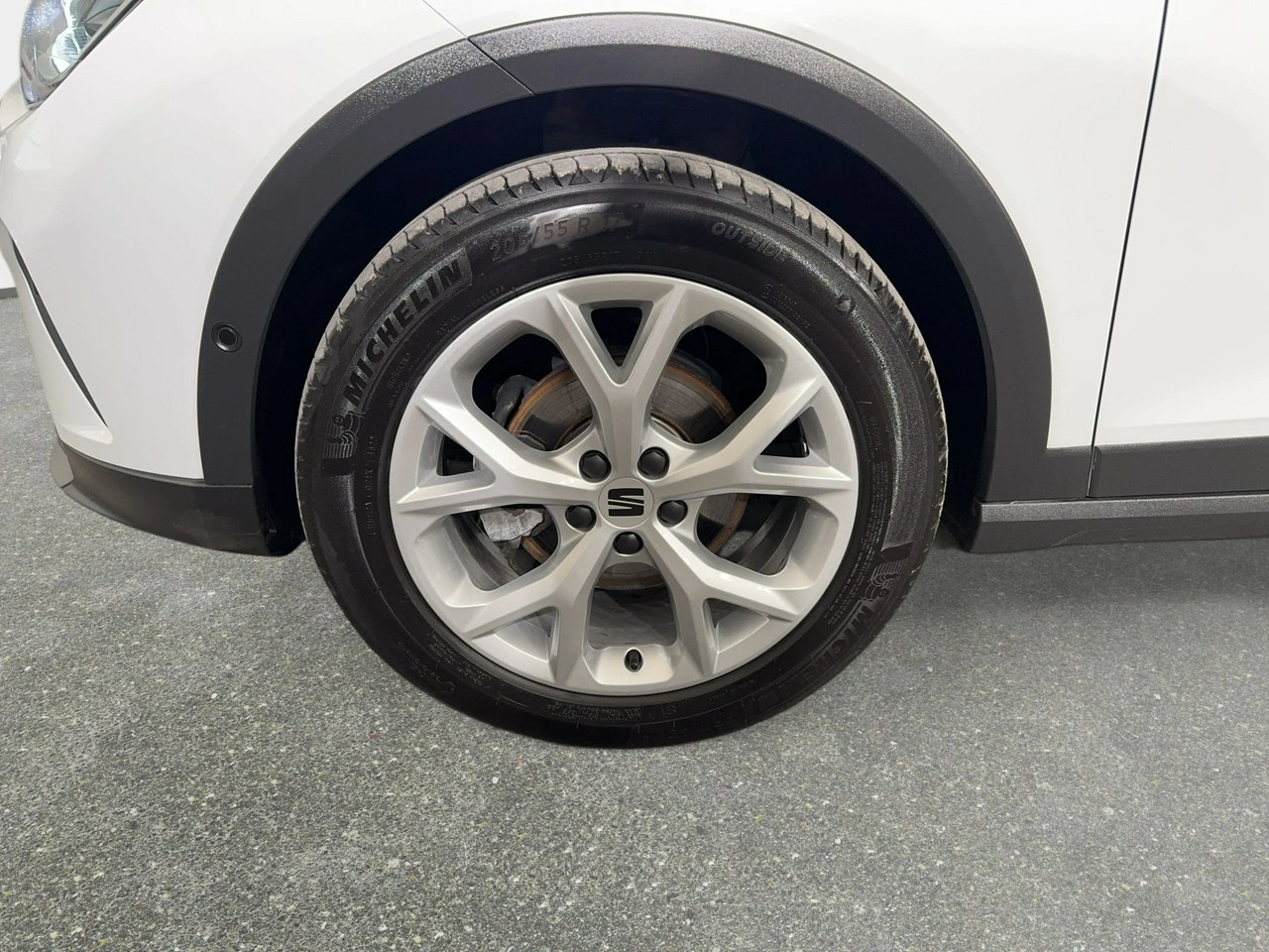 Seat Arona - Zdjęcie 8